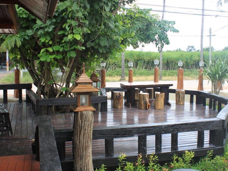 Maiyai Resort - Big Tree Kamphaeng Phet Extérieur photo
